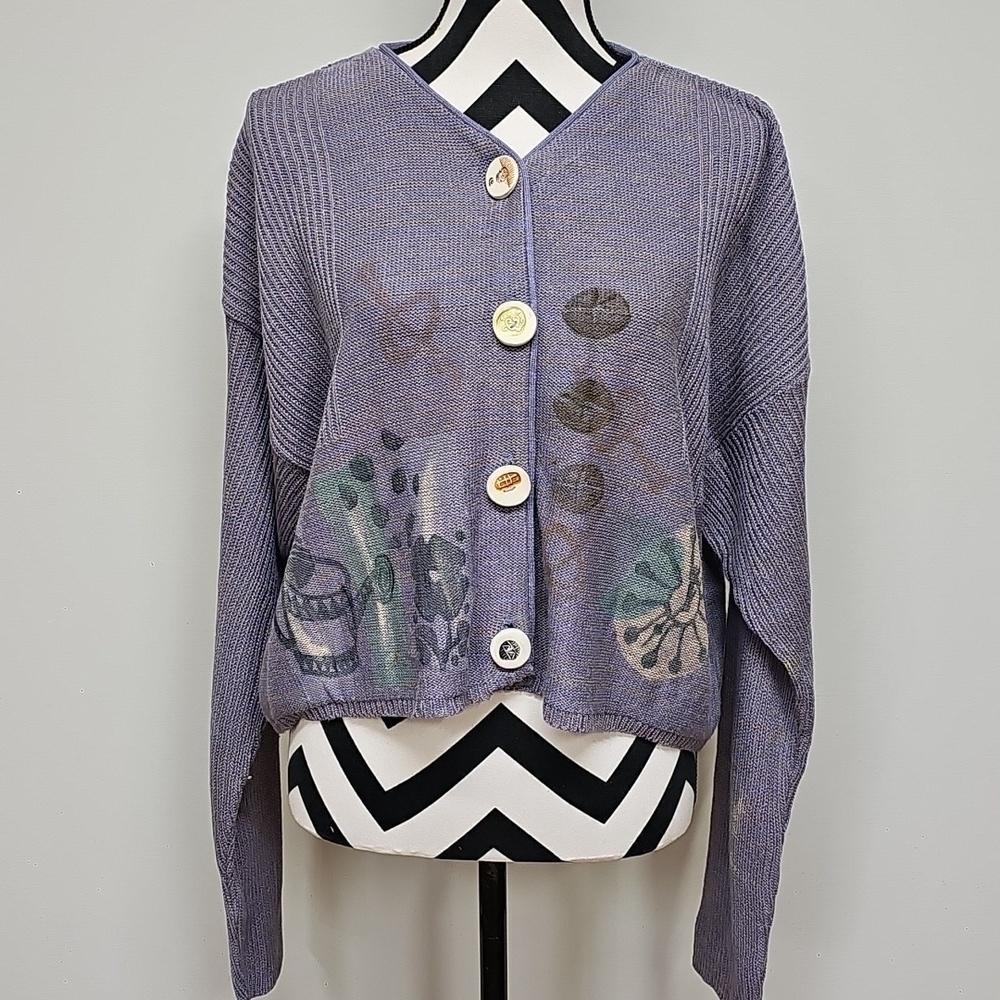 Vintage Blue Fish, 90's,‎ cropped cardigan in light purple, Floral Design